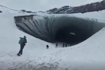 Ushuaia: Un turista murió aplastado por un bloque de hielo